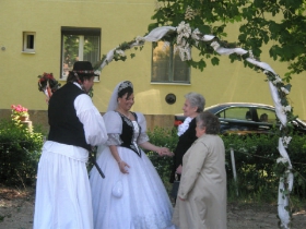  2009.04.25., Vőfély Sanyi, Sanyi, vőfélysanyi, vofelysanyi, Sanyi Vőfély, Vőfély Sándor, Sándor Vőfély, vőfély, vofely, vőfény, vőféj, násznagy, buli, lagzi, menyasszony, vőlegény, esküvő, lakodalom