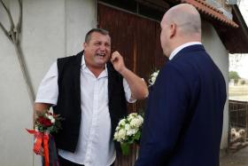 2022.07.16., Vőfély Sanyi, Sanyi, vőfélysanyi, vofelysanyi, Sanyi Vőfély, Vőfély Sándor, Sándor Vőfély, vőfély, vofely, vőfény, vőféj, násznagy, buli, lagzi, menyasszony, vőlegény, esküvő, lakodalom